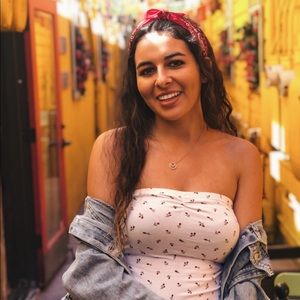 Meet your Posher, Nicole